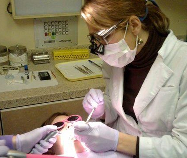 Dr. Laster’s comprehensive dental expertise in preventive, restorative, cosmetic, and patient-focused care